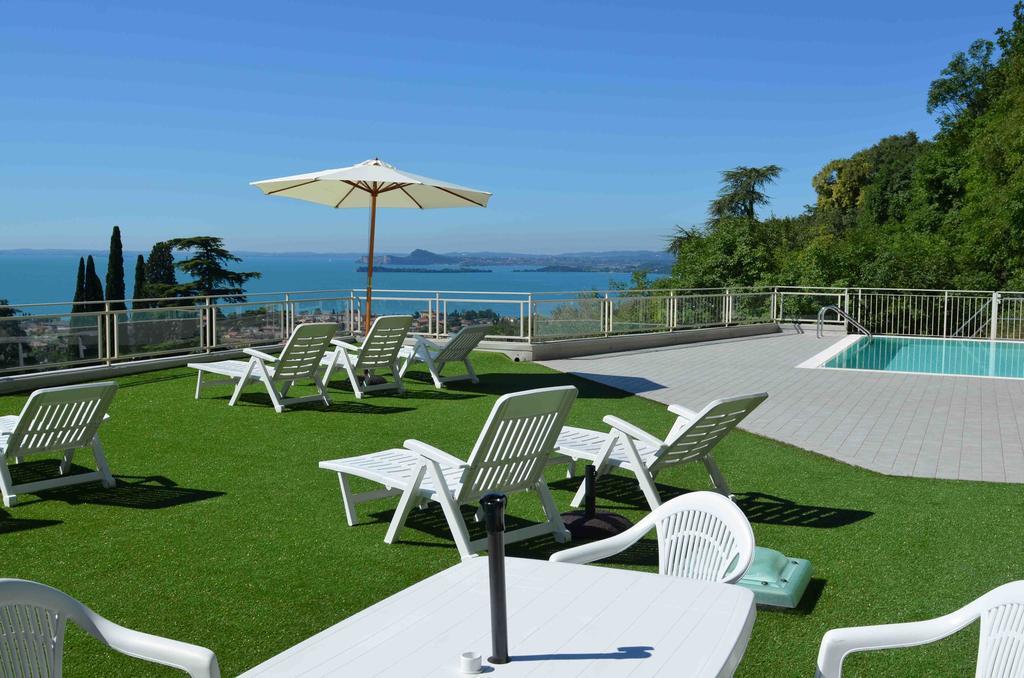 Residence Il Poggio Al Sole Toscolano Maderno Dış mekan fotoğraf