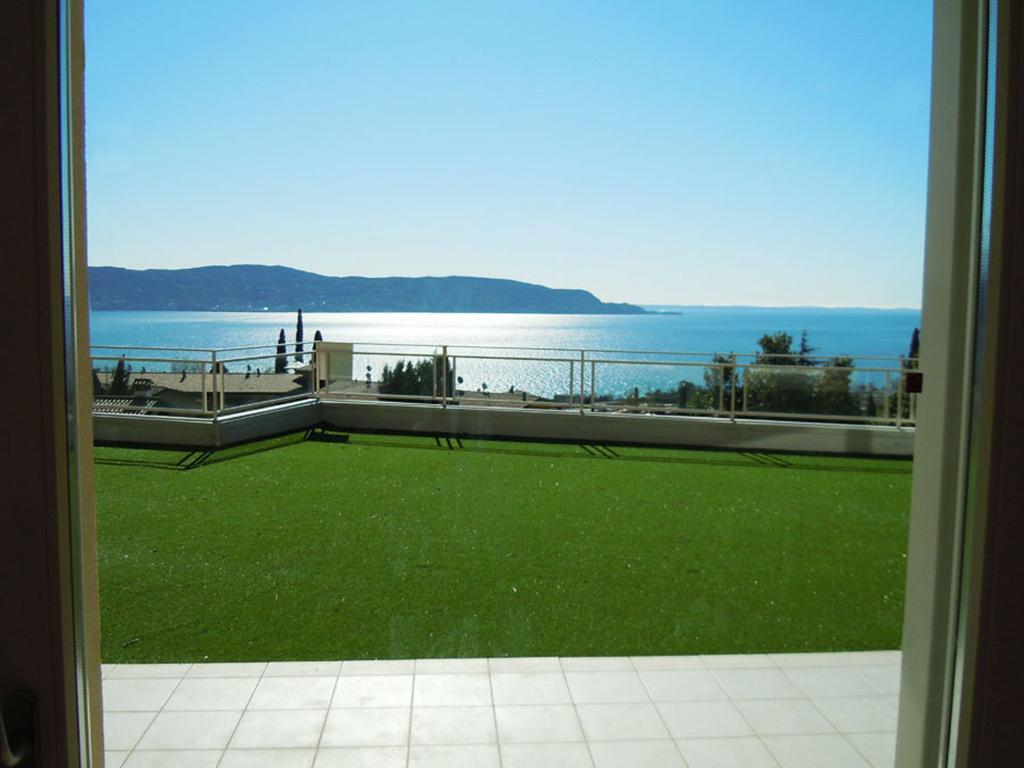 Residence Il Poggio Al Sole Toscolano Maderno Dış mekan fotoğraf